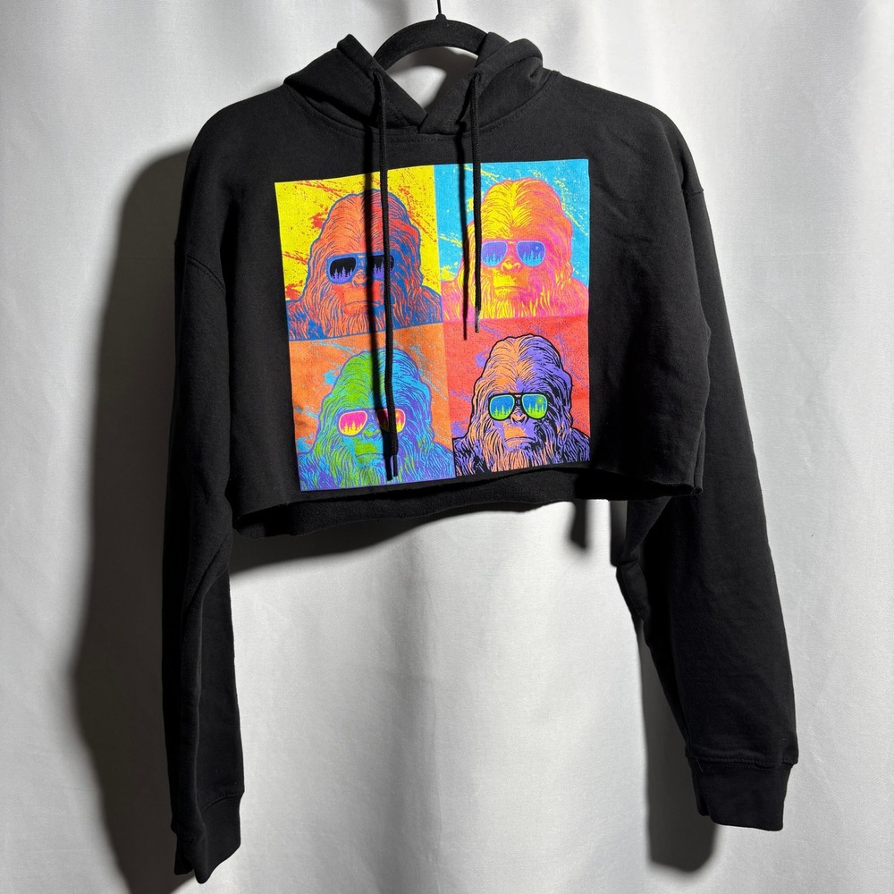Neon Bigfoot Graphic Cropped Sweatshirt Womens M Grunge Quirky PNW‎ Girl SEE